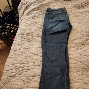 Lucky Brand Straight Cut